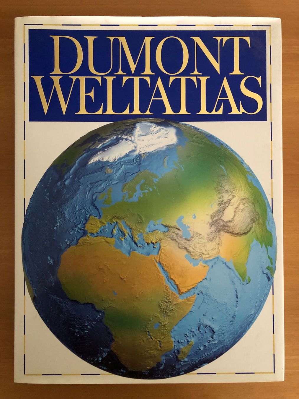 Bücher: Dumont Weltatlas - Grossformat 27x37 cm – Gebraucht aus Bassersdorf von F-104fan