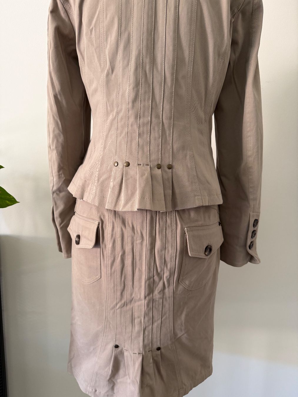 Marella Anzüge & Kostüme: Damen Set LINEAEMME Marella (Max Mara) Beige Y2K – Gebraucht aus Lugano von rebecca.wardrobe 5