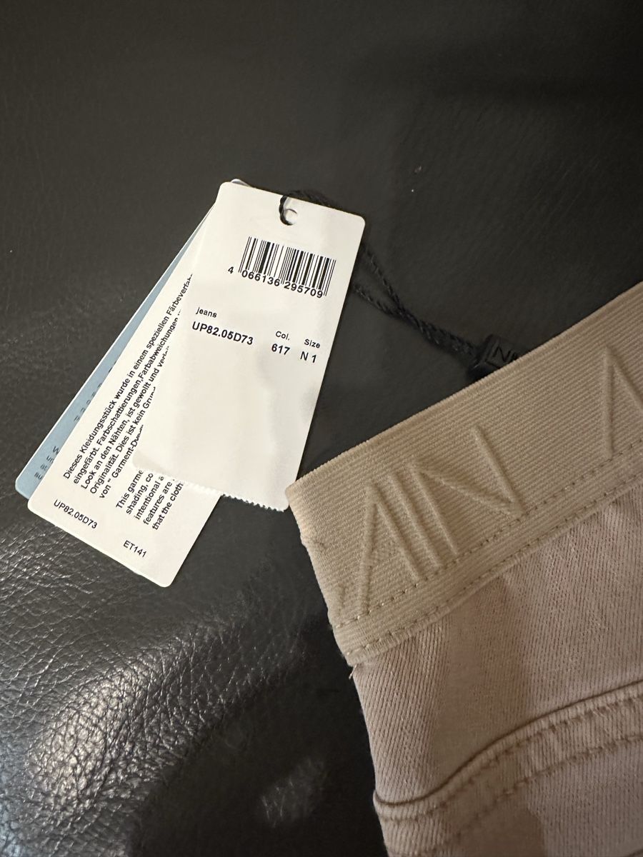 Marc Cain Jeans: Marccain Jeans neu – Nuovo e nell'imballaggio originale da Zürich venduto da MariiiaR 5
