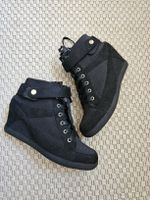 Black wedge sneakers size 39, new.