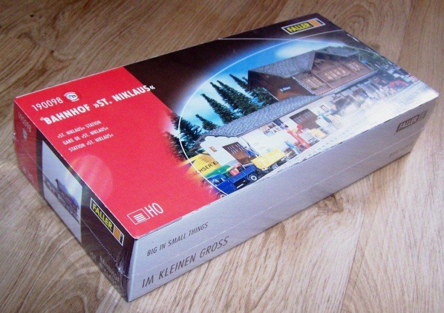 Faller Modellini di ferrovie: Faller H0 190098 Bahnhof St.Niklaus, Bausatz, neu – Nuovo e nell'imballaggio originale da Brüttisellen venduto da Rentner44zh 3