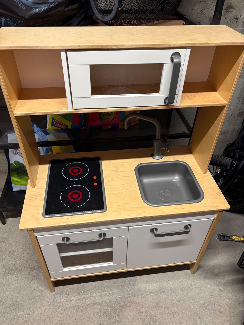 Ikea Spielzeuge: Kinderküche Ikea – Gebraucht aus Oberwil BL von bianca_zmk