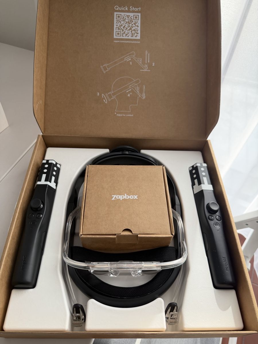Casco VR: Zapbox Mixed/Augmented Reality Headset – Nuovo (secondo la descrizione) da Zürich venduto da jankais3r