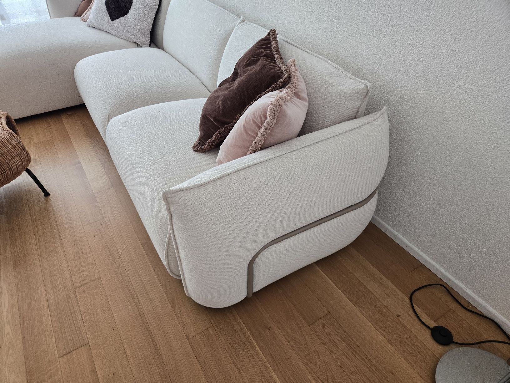 Divani: Comfy Cream Sofa – Usato da Fällanden venduto da noa_mh8y 2