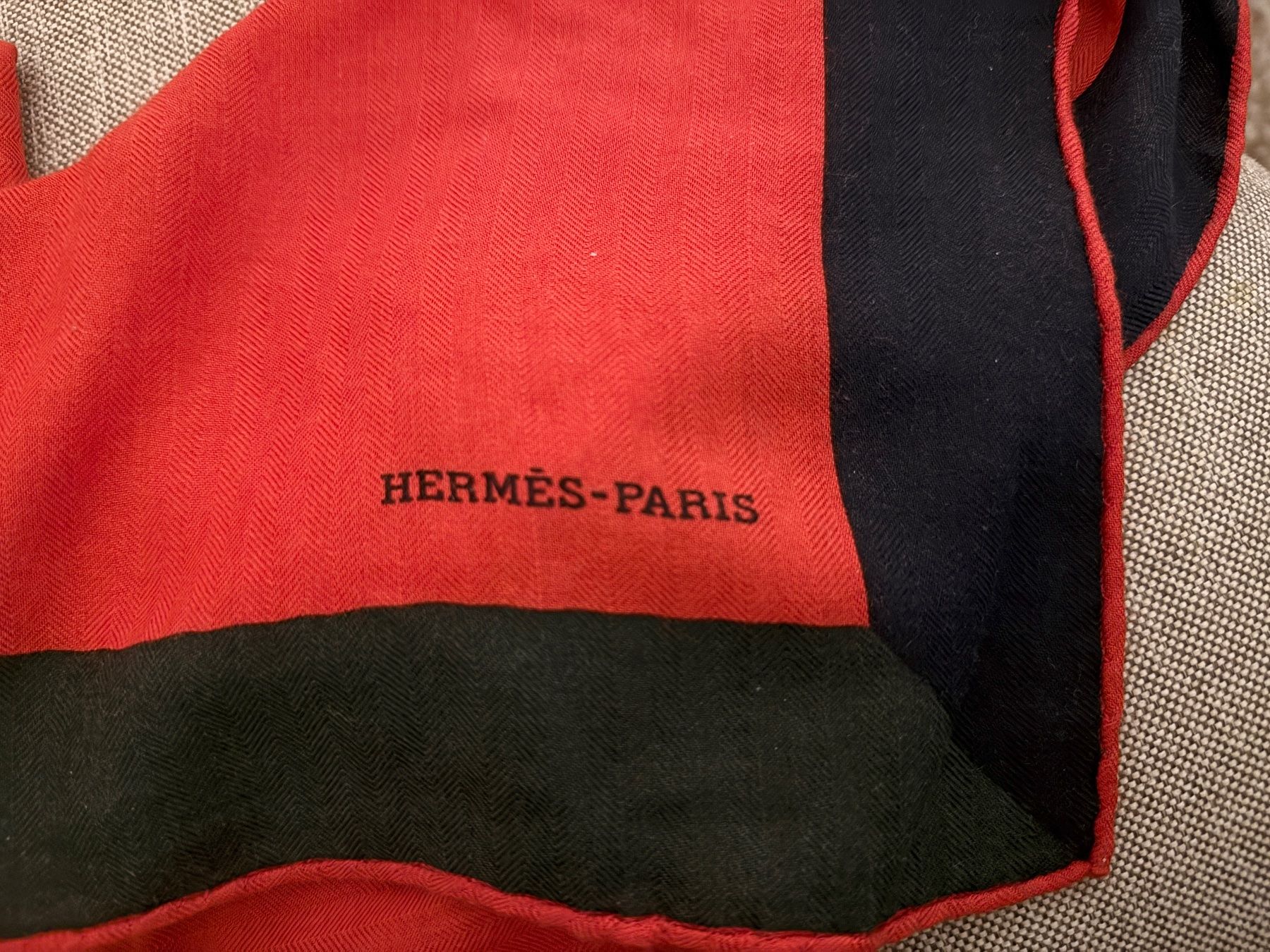 Hermès Foulards, Tücher & Schals: HERMES Schal – Gebraucht aus Genève von mar_g5r2