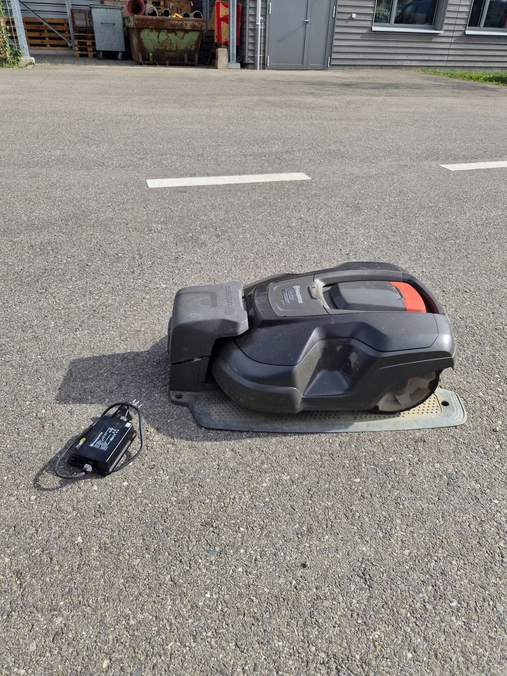 Husqvarna Tondeuses à gazon: Husqvarna Automower 310 – D'occasion à Worben par TCPoint