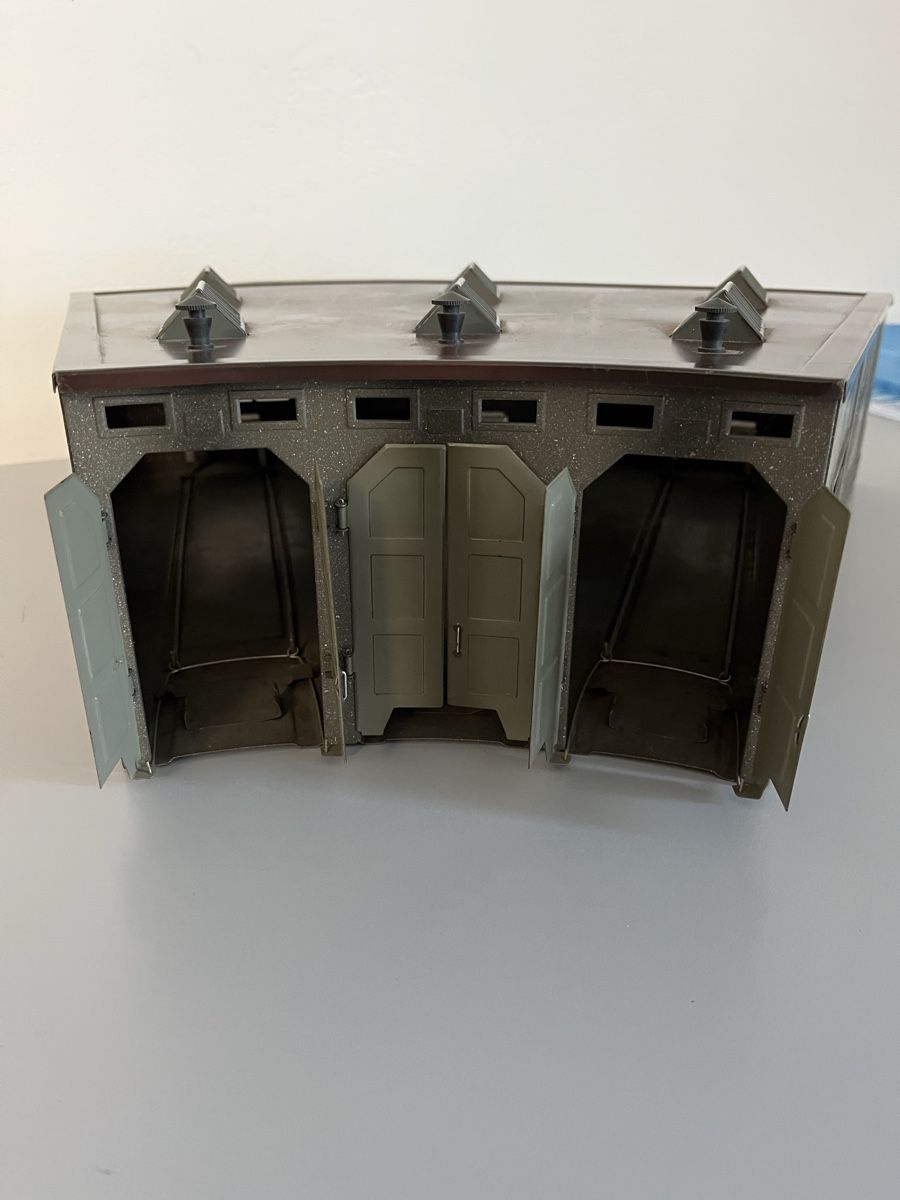 Märklin Modellini di ferrovie: Lockschuppen Märklin 7028 – Usato da Thusis venduto da Starlera 1