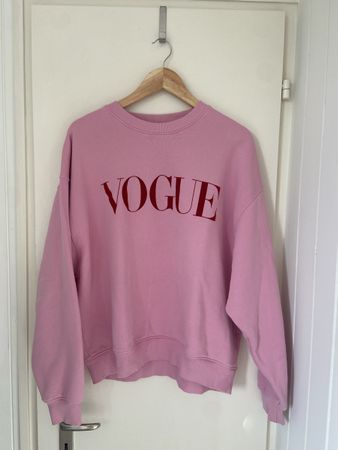 Vogue Pullover M