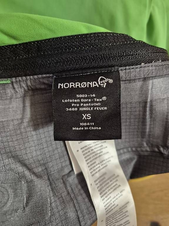 Norrøna Hosen: Norrona Lofoten jungle fever – Gebraucht aus Airolo von PudduCris 1