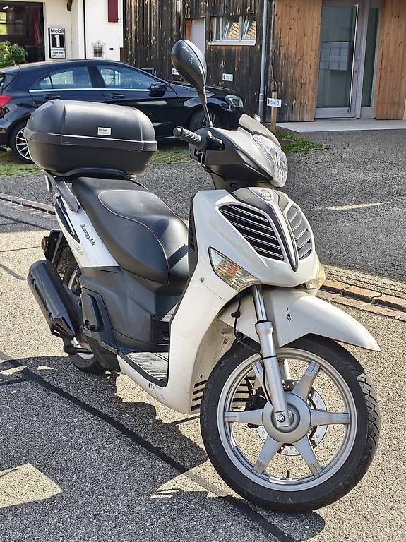 Scooter: Vengo Logik 125i  125ccm Roller – Usato da Basel venduto da king14 1