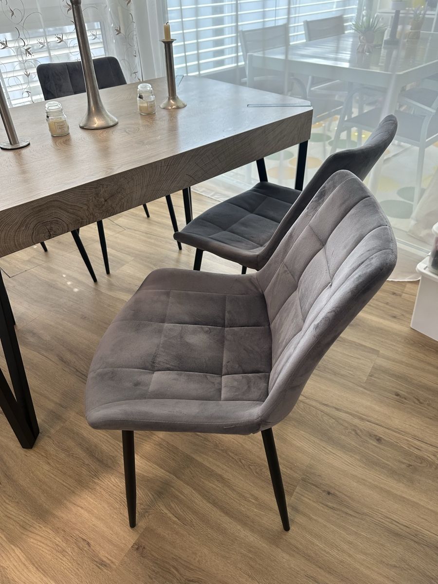 Set de table et chaises: Dining Table with 4 Chairs, Oak Look, Good Condition – D'occasion à Zürich par NYDDYN 1