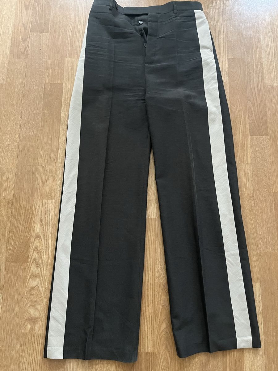 Rick Owens Pantalons: Rick Owens SS19 Babel Sidestripe Trousers – D'occasion à Basel par fis_rl25