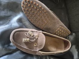 Tod's chaussures basses taille EU 35