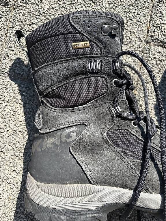 Chaussures garçon: Viking Winterschuhe Grösse 36 – D'occasion à St. Erhard par dag_y7kx 1