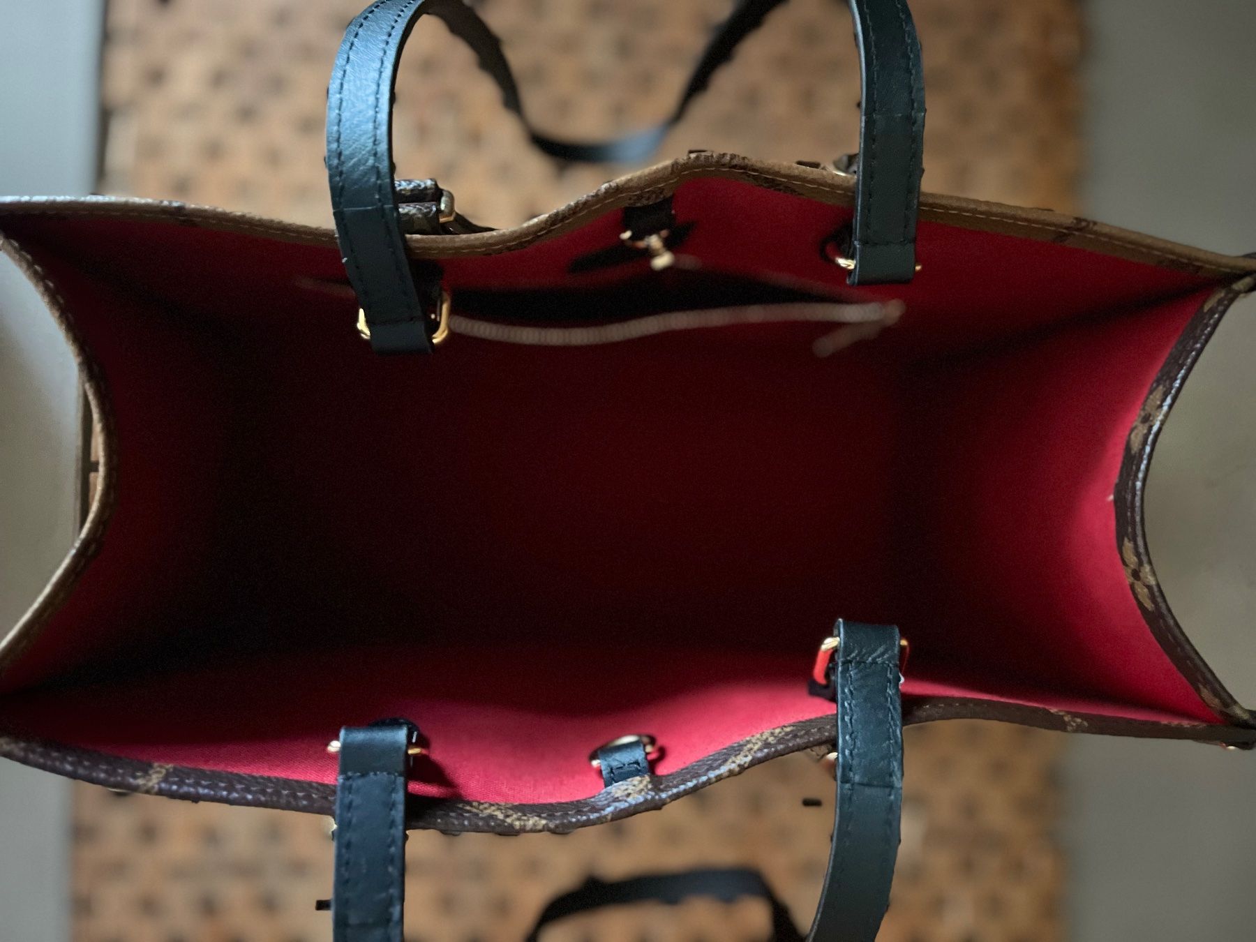 Louis Vuitton Borse da donna: Louis Vuitton OnTheGo MM – Usato da Meiringen venduto da KND01 7