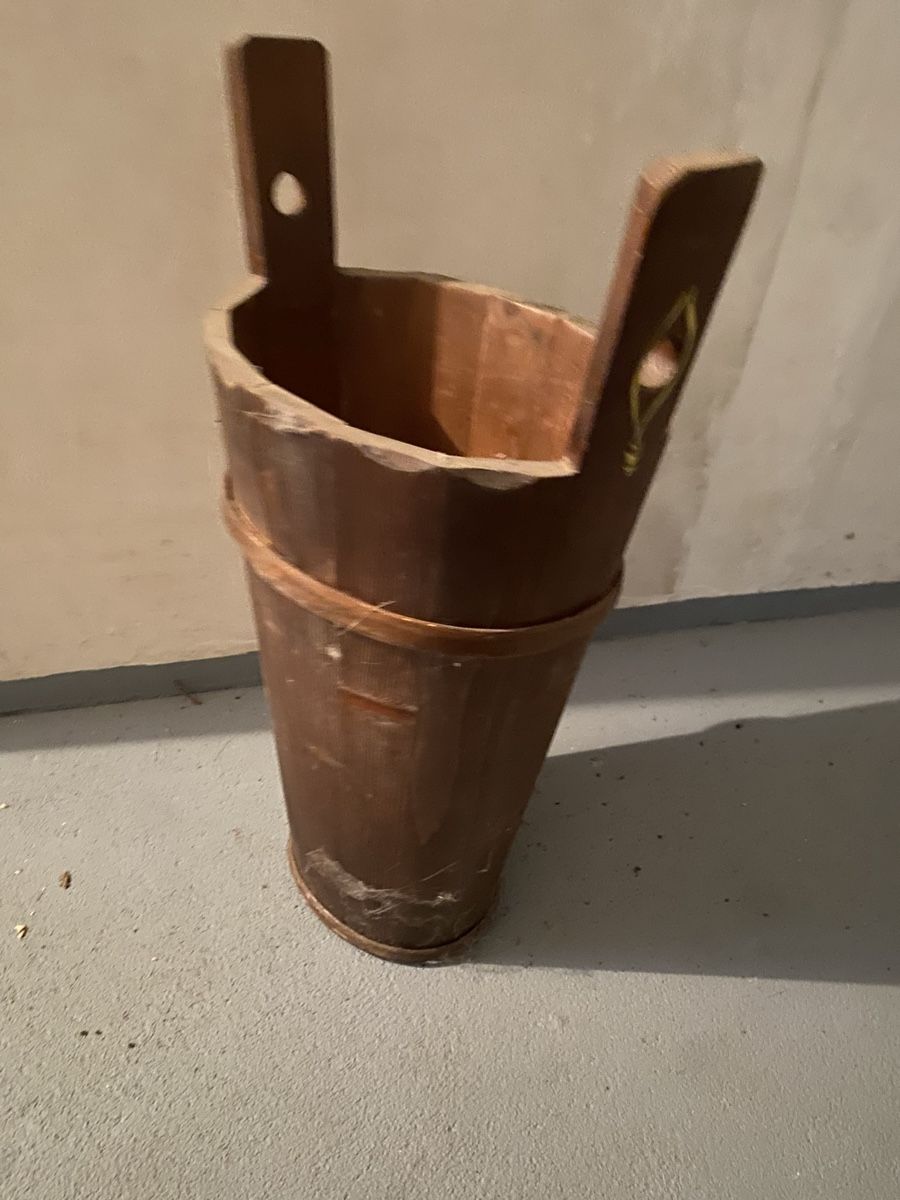 Sonstige Büroeinrichtungen: Holz Schirmständer Vintage Handbemalt – Gebraucht aus Buchrain von Sisi83 1