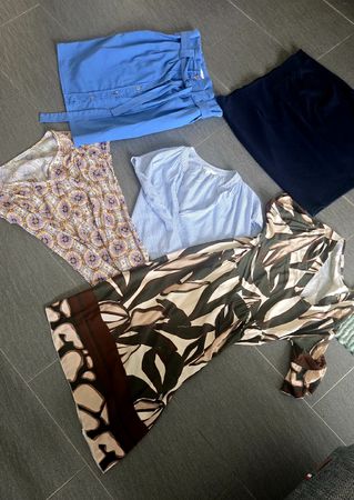 Lot 5 vêtements femme 42