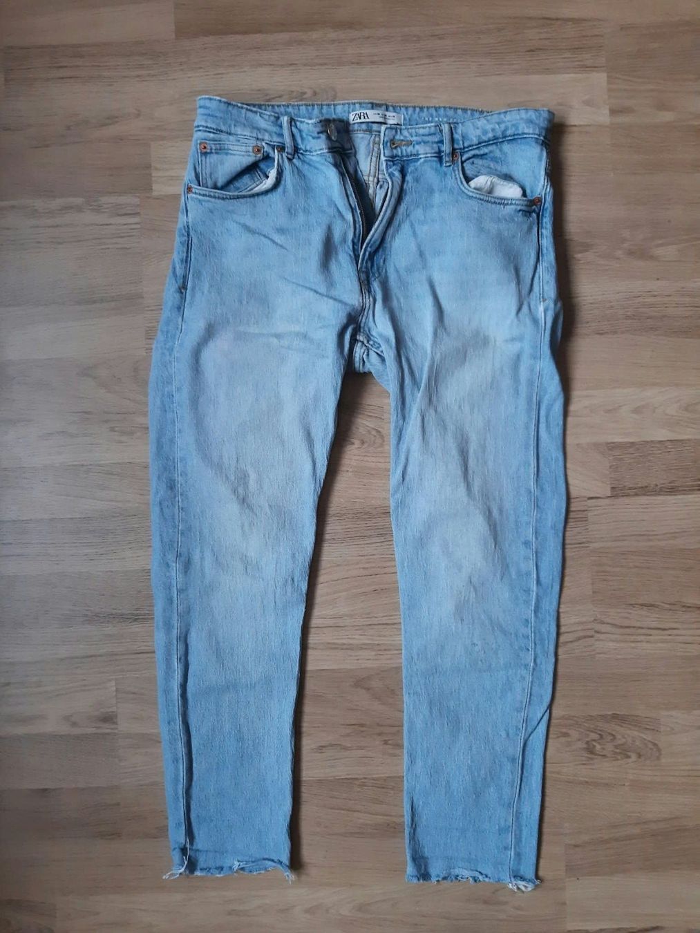 Zara Jeans: Jeans Zara – Usato da Neuchâtel venduto da col_6rbm