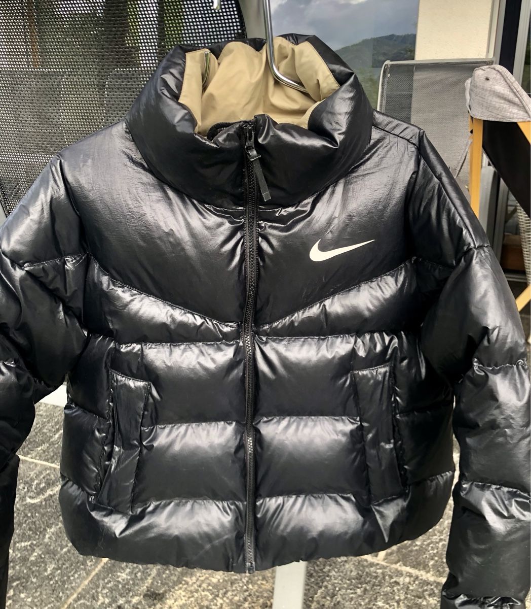 Nike Jacken: Nike Daunenjacke Damen Gr. S – Gebraucht aus Walchwil von BackstageBruder 2