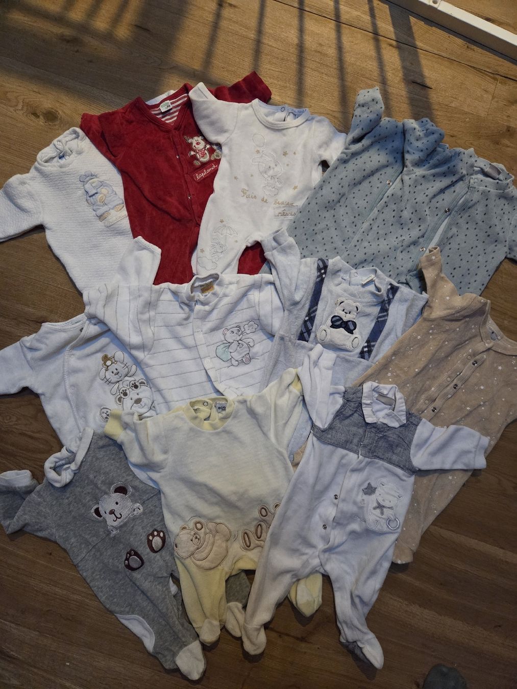 Pyjamas & Ähnliches: strampler/pyjama  – Gebraucht aus Zernez von fla_jdt6 1
