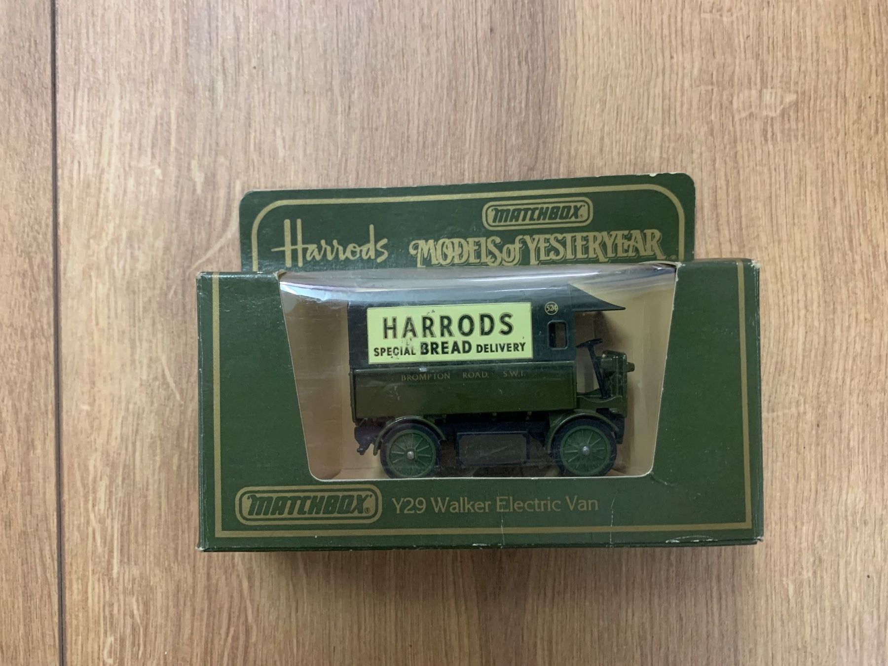 Matchbox Modellini d'auto: Y29 1919 Walker Electric Van (OVP) – Nuovo (secondo la descrizione) da Hagendorn venduto da Mgabriel75