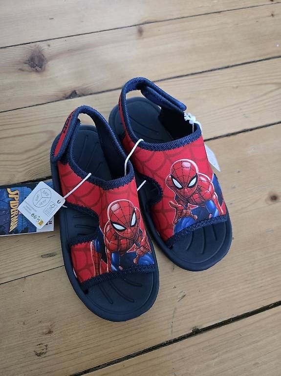 Scarpe per ragazzi: Ciabattine spiderman nuove – Usato da Solduno venduto da mat_hc9j