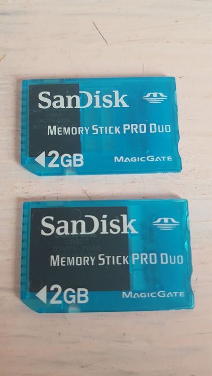 Carte Mémoire SanDisk Memory Stick Pro Duo 1 Go - MagicGate - Jaune Fluo - Occasion