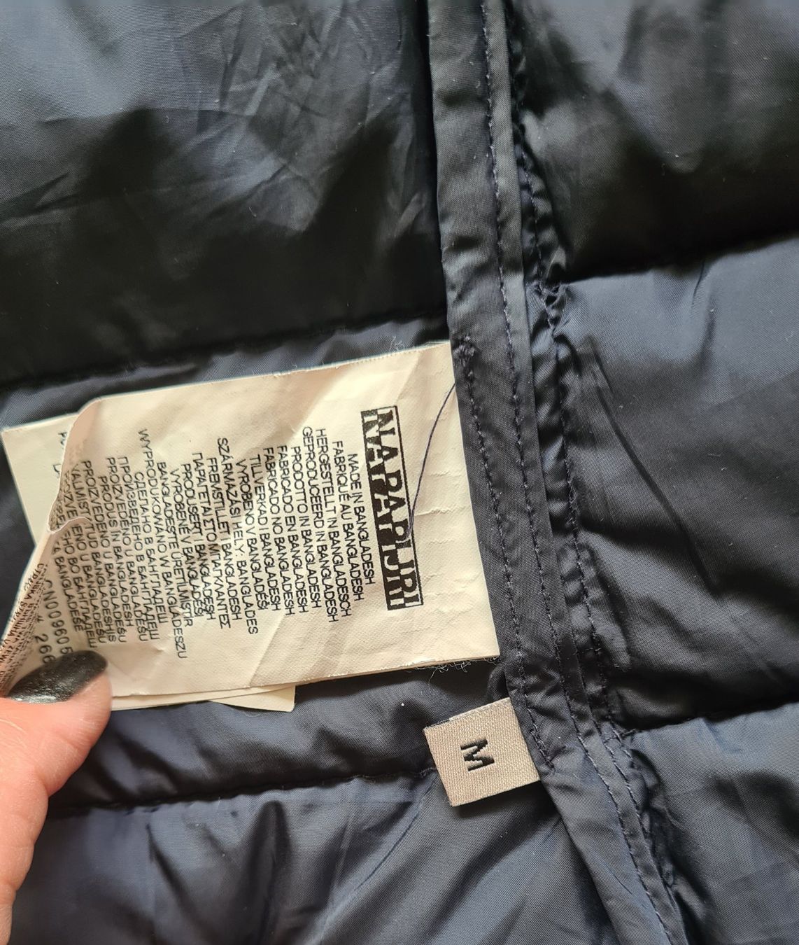 Napapijri Cappotti: Giacca da donna / Damenjacke Napapijri – Usato da Giubiasco venduto da CateBaru 5