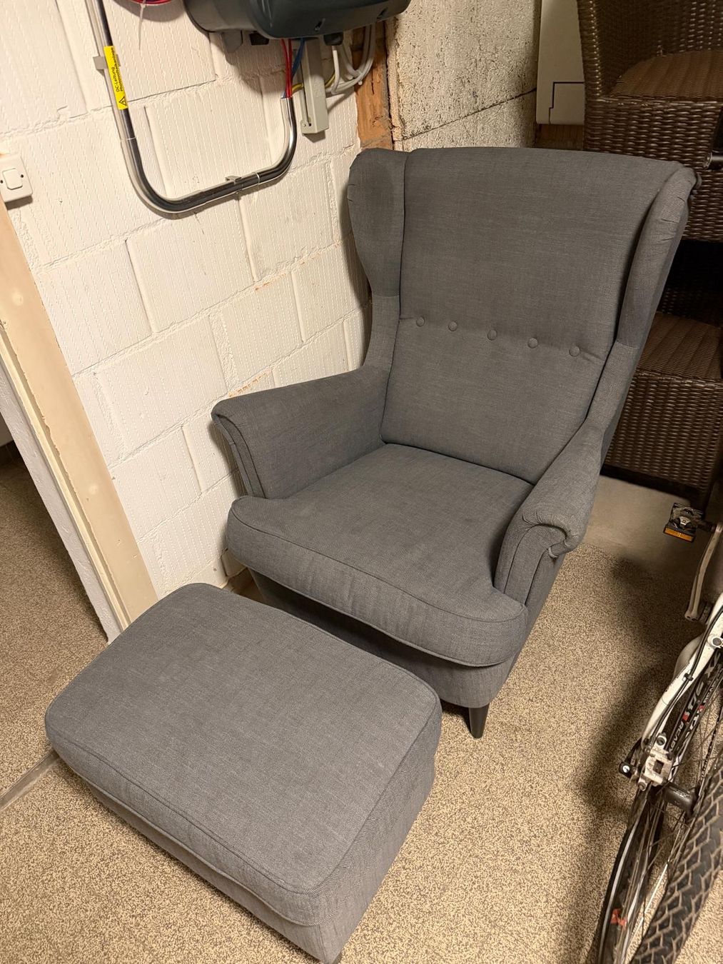 Ikea Sessel: Ikea Strandmon mit Fussteil – Gebraucht aus Zollikofen von pascucci
