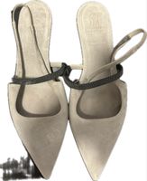 Brunello Cucinelli Beige Pumps