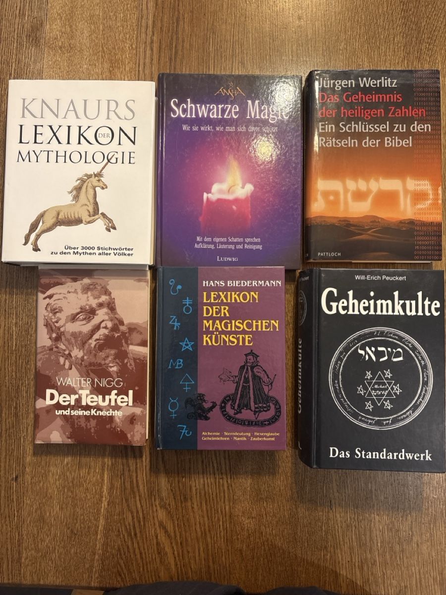 Bücher: Magiebücher – Gebraucht aus Reitnau von Kangal1976