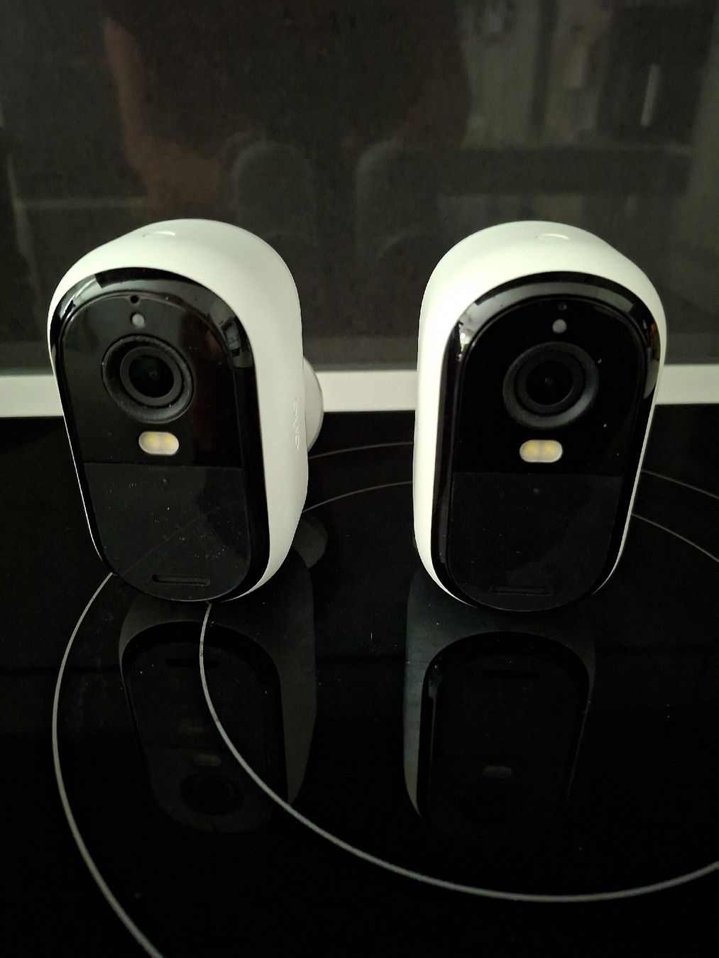 Arlo Videocamere: 2 Arlo Essential Outdoor Cameras, Kabellos – Nuovo (secondo la descrizione) da Sargans venduto da blauberg 1