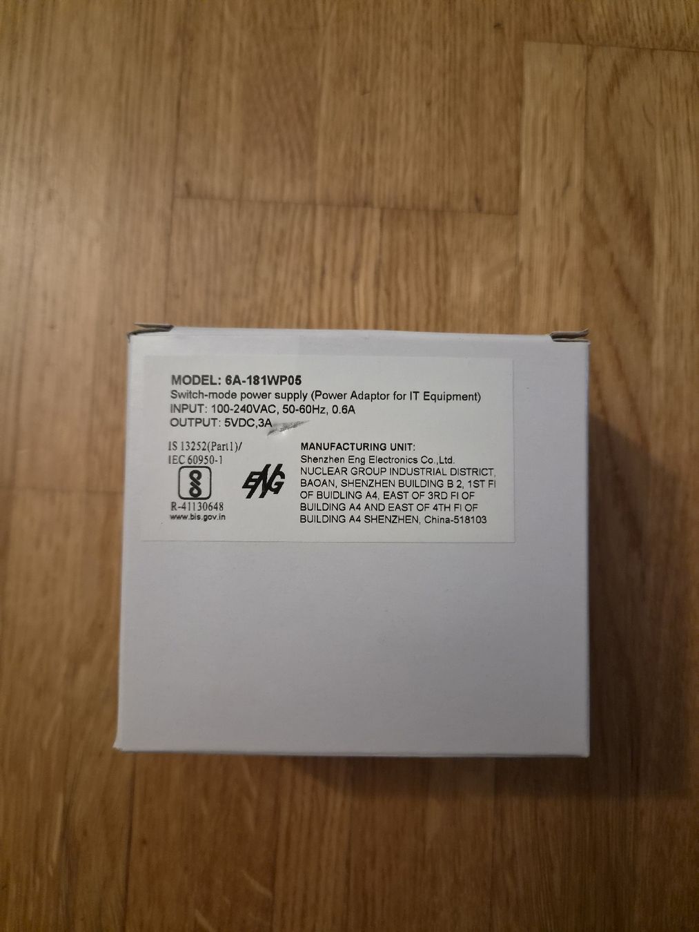 Unità & Adattatore: ENG Netzteil 5V 3A Modell 6A-181WP05 mit diversen Adaptern – Nuovo (secondo la descrizione) da Zeihen venduto da Buylool 1
