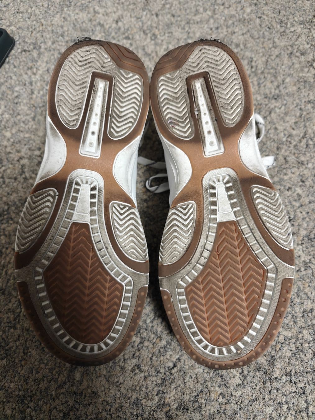 Chaussures femmes: Schuhe Vty, Grösse 41 – D'occasion à Samedan par t_p_8nvs 1