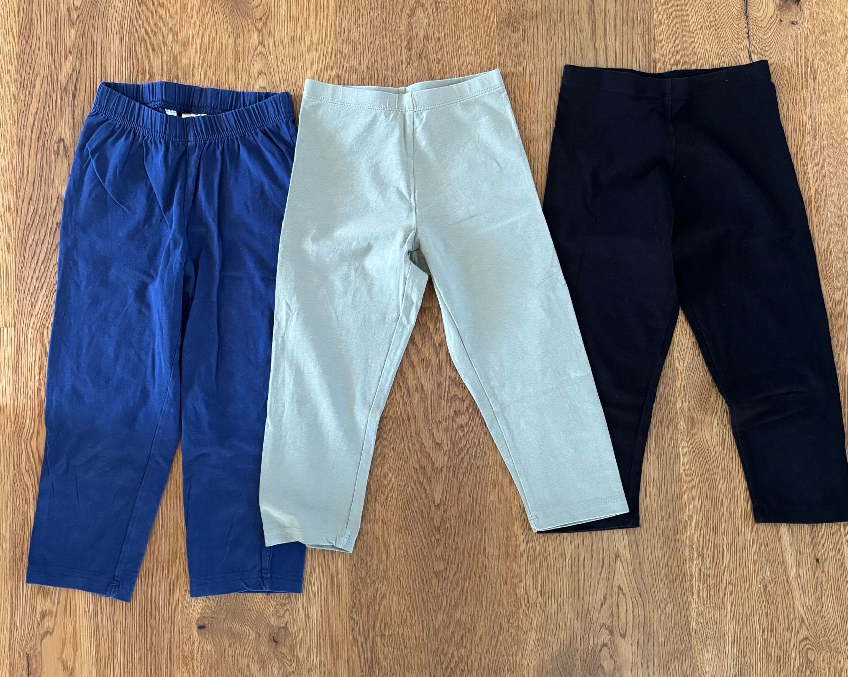 H&M Calze & Collant: 3/4 Leggins Grösse 140 – Usato da Worblaufen venduto da derinous 1