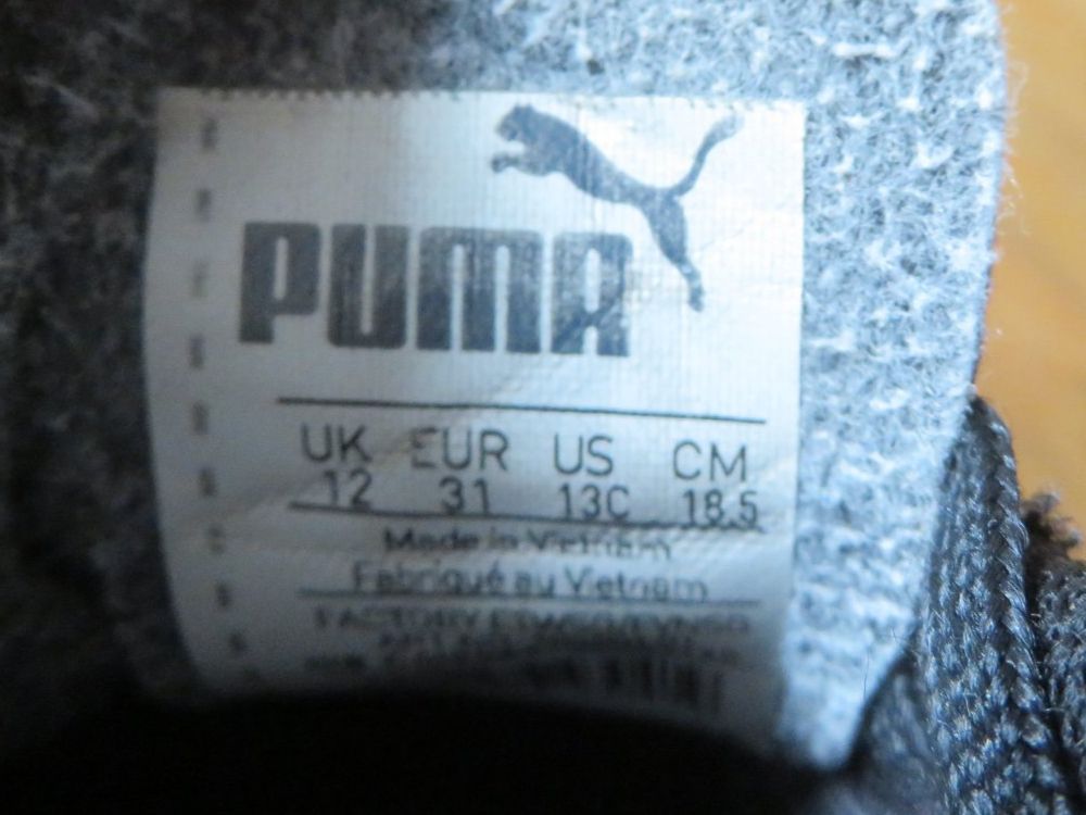 Puma Herrenschuhe: Fussballschuhe blau Puma Gr. 31 – Gebraucht aus Fontaines NE von neuch123 4