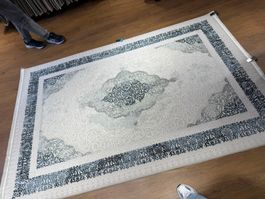 🏡 Teppich 200 × 290 cm – sehr gepflegt – Neupreis CHF 240.–