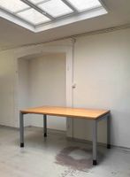 2 Schreib.-, Werk.-, Bürotische. !!! Einfacher Transport !!!