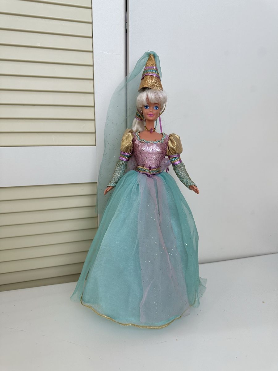 Bambole: Barbie as Rapunzel Puppe – Usato da Zürich venduto da Kat_5557