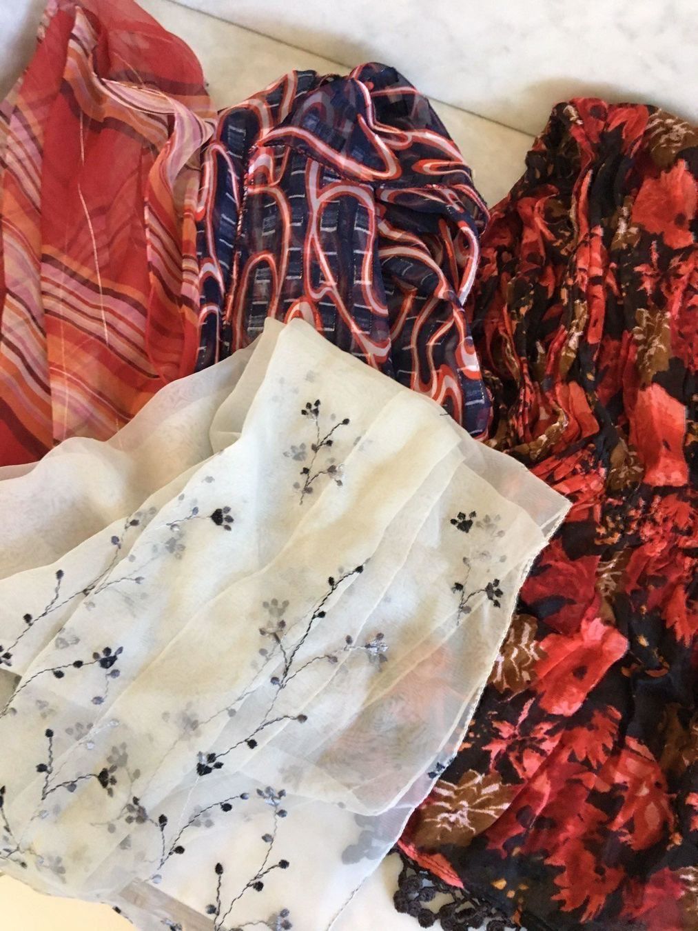 Foulard & Sciarpe: 4  Schals Tücher Foulards – Nuovo (secondo la descrizione) da Siebnen venduto da Starlauf