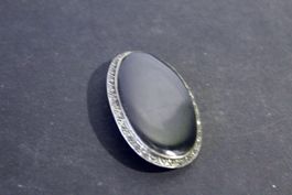 Vintage - BROSCHE mit schwarzem Stein (Onyx?), Jugendstil