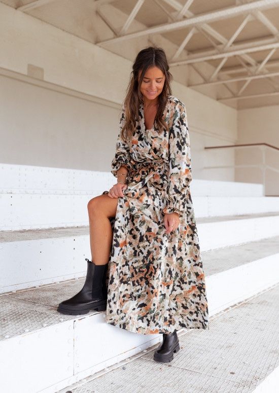 Vestiti: Robe longue beige taille S-M comme neuve – Nuovo (secondo la descrizione) da Treyvaux venduto da MLRL 2