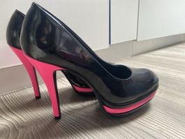 schwarz-pinke Lackpumps Gr 37