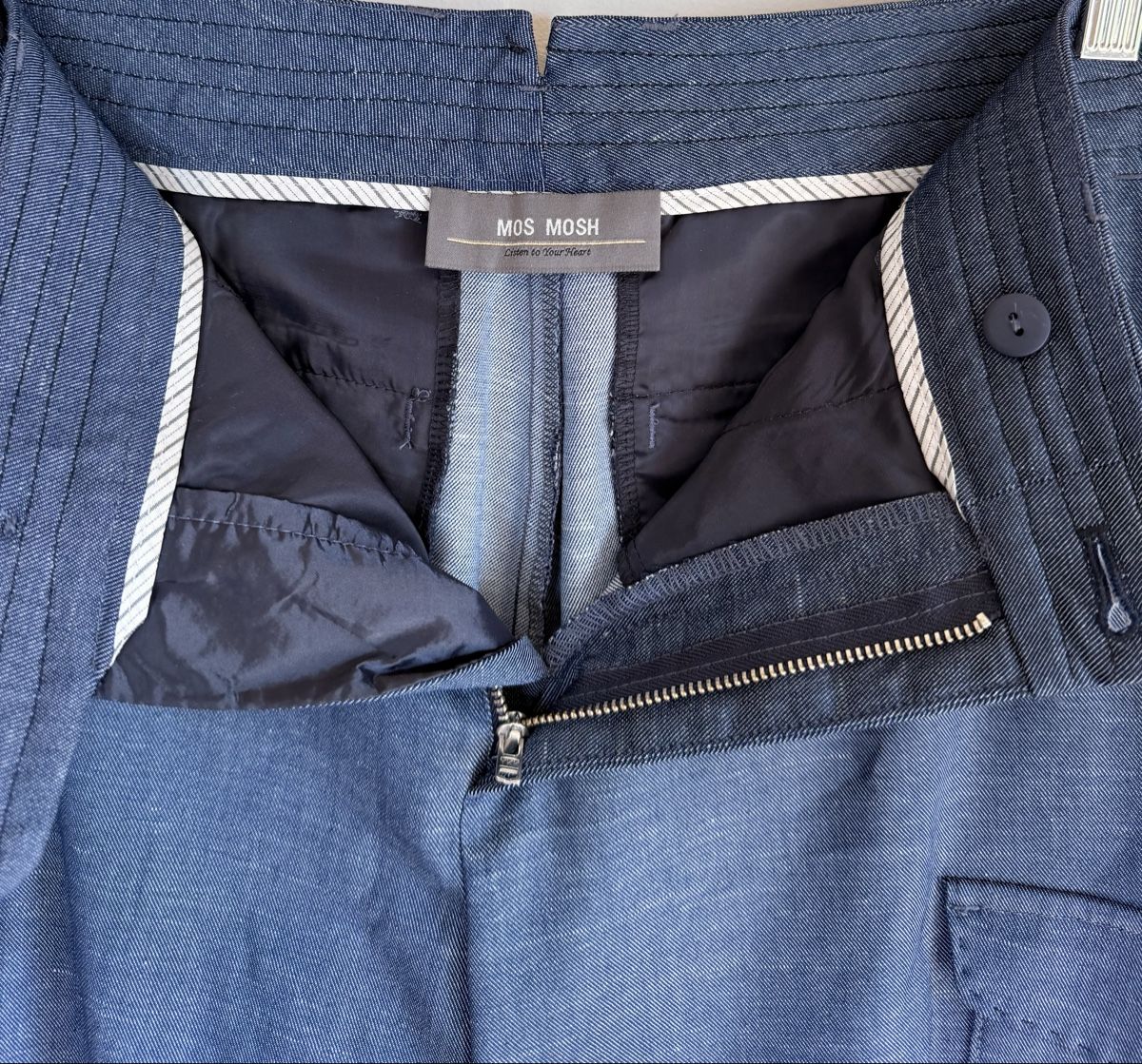 Mos mosh Pantaloni: Mos Mosh Navy Cargo Style Pant – Usato da Oberwil b. Zug venduto da fis_2wtq 3