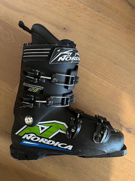 Scarpe da uomo: Nordica Skischuhe Grösse 44 – Usato da Wittenbach venduto da dan_9pwh 2