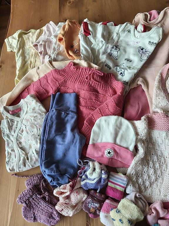 Lotti & Set di vestiti: Mädchen Kleiderpacket kleinste Grösse – Usato da Flawil venduto da minggeli83 2