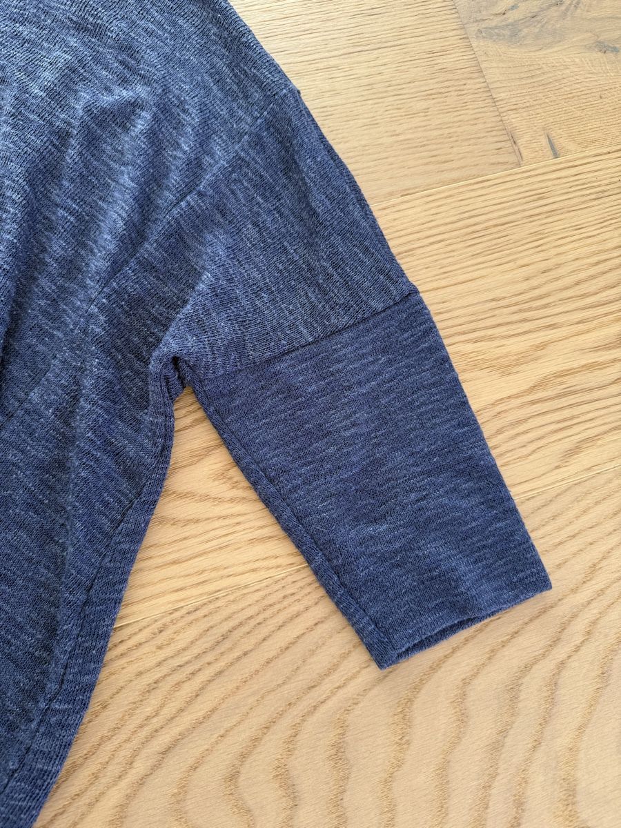 Zara Top: Zara Basic Shirt, Gr. S, Dunkelblau – Usato da Richterswil venduto da KAYLEIGH_77 1