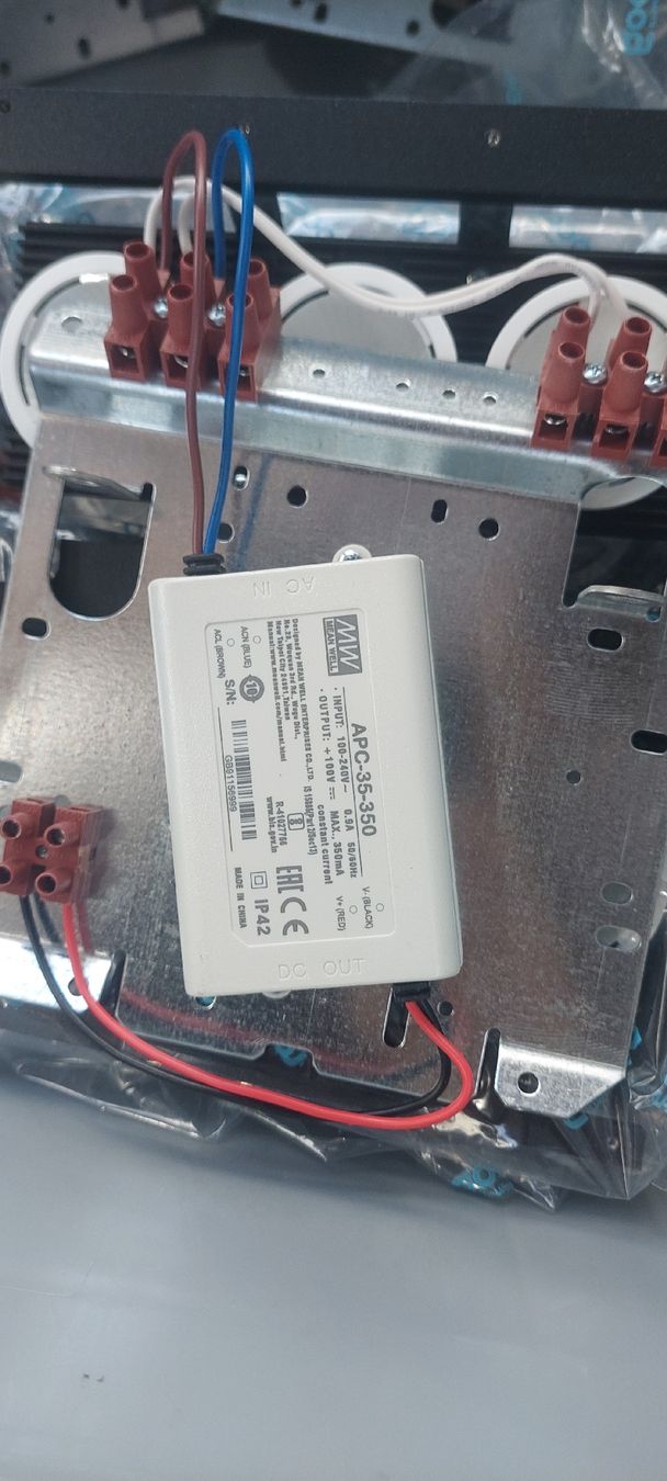 Convertitori: LED Module und Konverter – Nuovo (secondo la descrizione) da Rapperswil SG venduto da Indoc 3