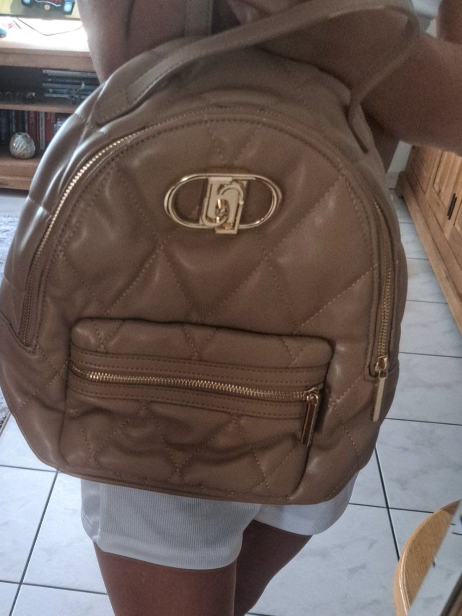 Liu Jo Zaini: Liu Jo Rucksack – Usato da Saas Grund venduto da IvanaXY