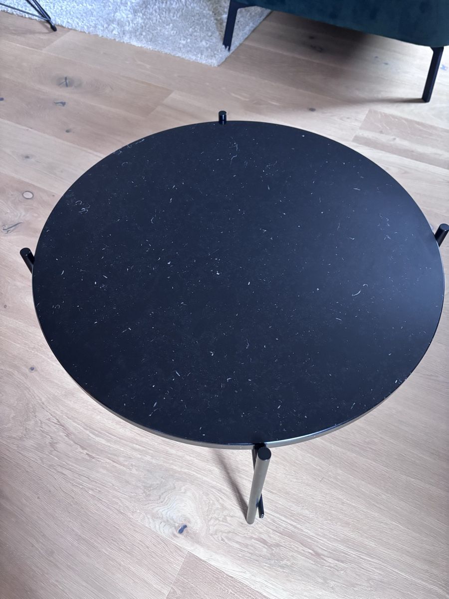 Gubi Tavoli: Design Couchtisch von GUBI – Usato da Bern venduto da AnniSa82 3